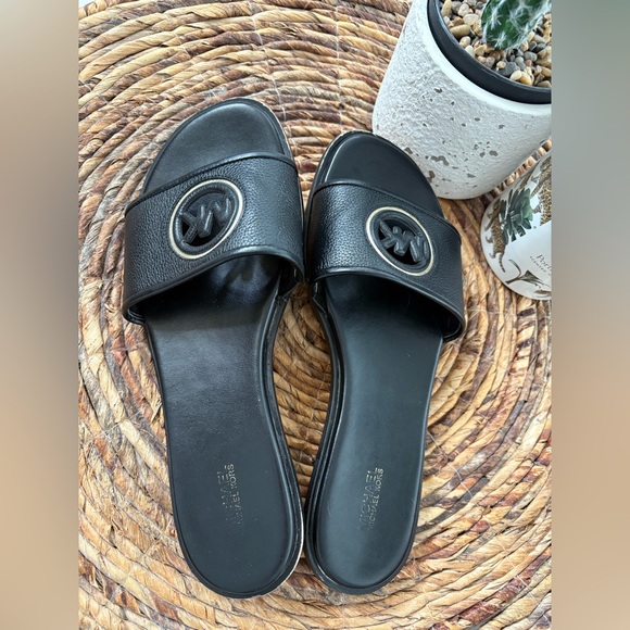 Michael Kors Black Logo Slide Sandals - Picture 1 of 6